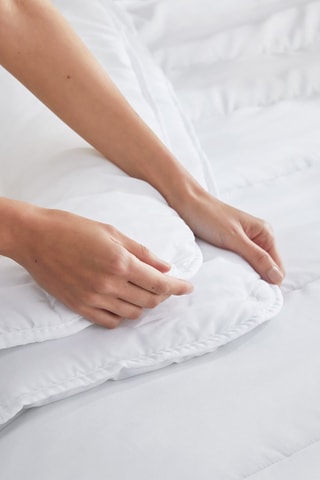 Couette nordique 4 saisons antiacarienne DÚO - 150/300 g/m² - Blanc