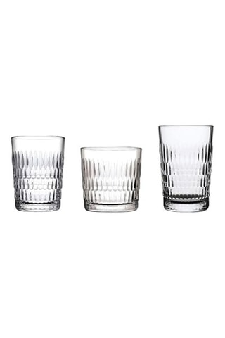 18 verres - 23, 32 et 35 cl