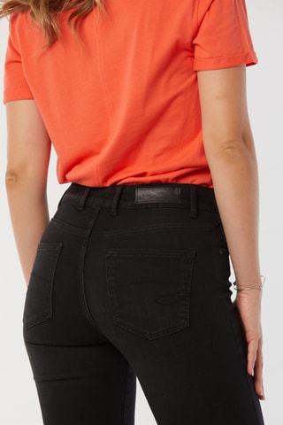Jean LC122 - Noir