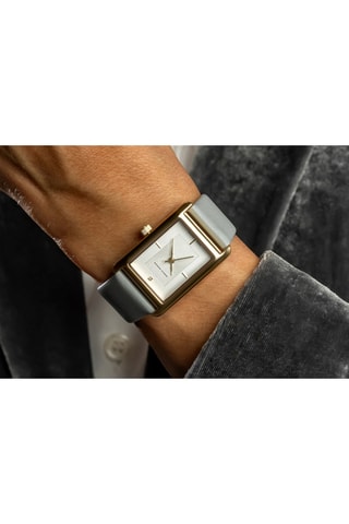Montre à quartz en cuir et diamant