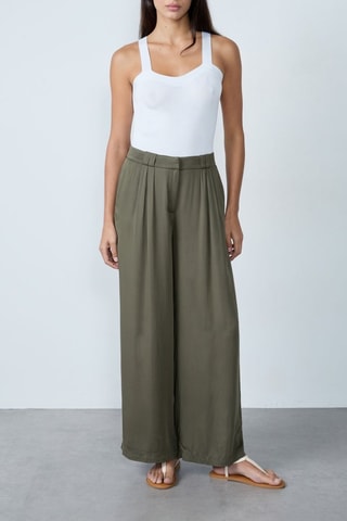 Pantaloni Essentiel - Kaki