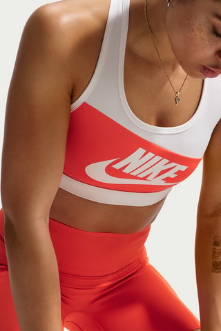 Brassière d’entraînement push-up Nike Swoosh - Rouge