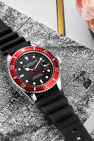 Montre à quartz en silicone Aquadiver - Noir et argenté