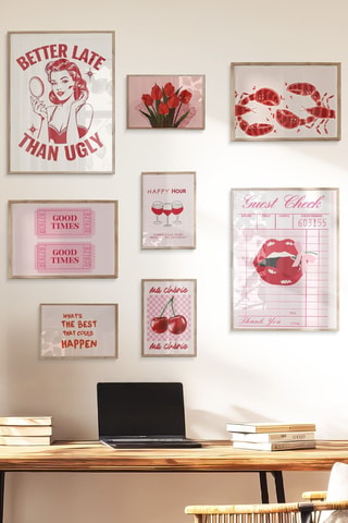 8 tableaux - 2 x (30 x 40 cm), 2 x (21 x 30 cm) et 4 x (15 x 21 cm)