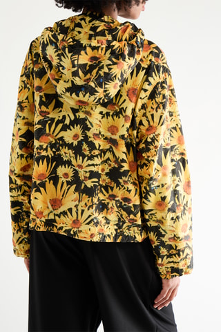 Chaqueta con capucha de seda - Amarillo