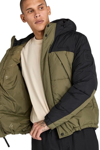 Anorak con capucha - Negro y verde