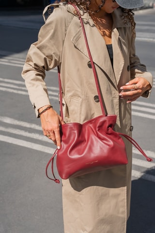 Sac bandoulière en cuir Haukea - Bordeaux