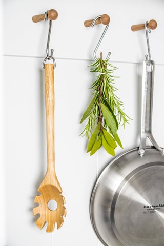 Cuchara de espaguetis de madera de abedul y acero inoxidable - Kitchenaid