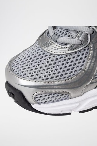 Baskets U740 - Gris