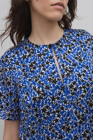 Robe patineuse - Blanc, noir et bleu