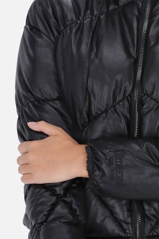 Chaqueta con capucha - Negro