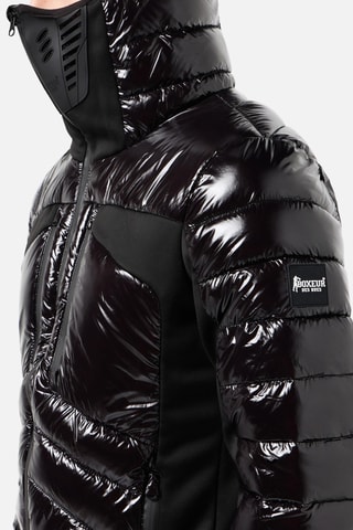 Chaqueta con capucha - Negro