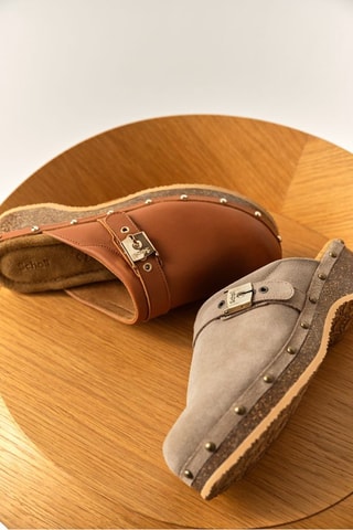 Zuecos de nobuk Pescura - Beige y marrón