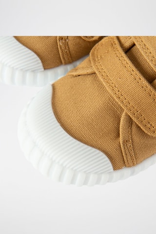 Baskets - Camel
