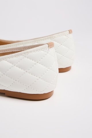 Ballerine in vernice - Bianco