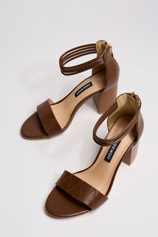 Sandali con tacco - Marrone