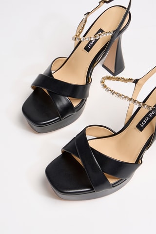 Sandali con tacco - Nero