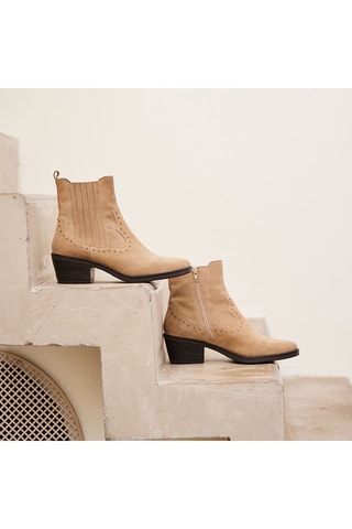 Stivaletti in crosta di pelle - Beige