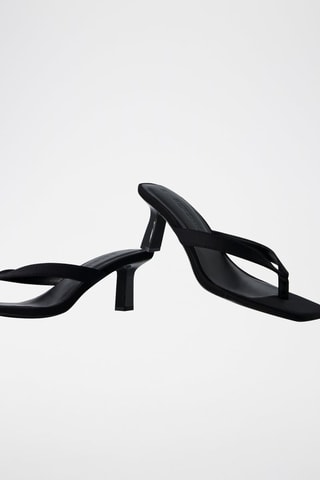 Sandali con tacco - Nero
