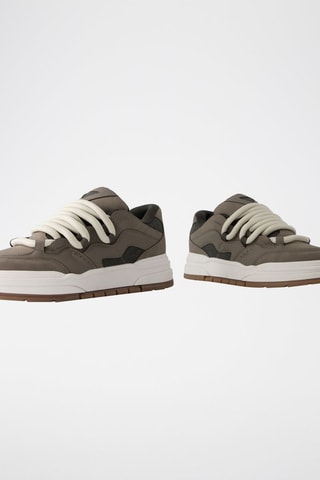 Baskets - Taupe