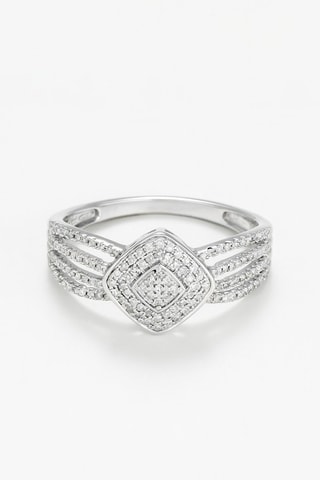 Anillo - 
Oro blanco y diamantes