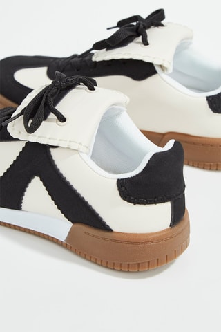 Zapatillas - Negro y blanco