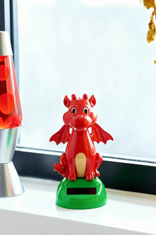 Statuina a energia solare Flip Flap - 11 cm - Rosso