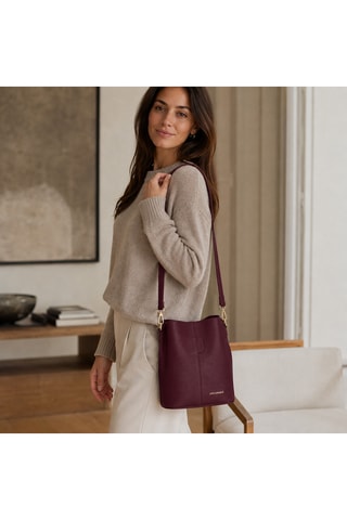 Bolso saco de piel - Burdeos