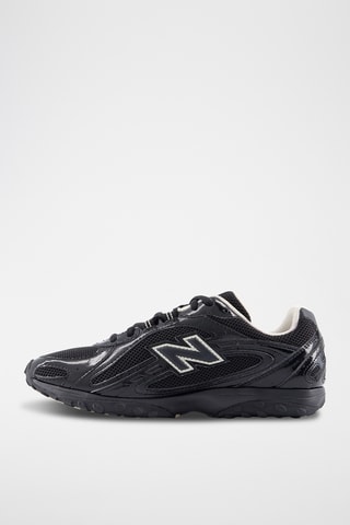 Baskets en cuir verni 204 - Noir