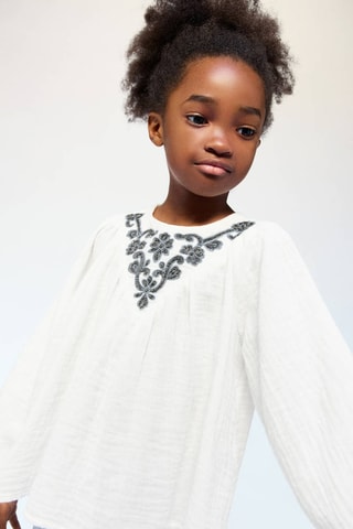 Blouse brodée avec verroterie - Blanc