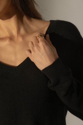 Jersey Lova 100 % cachemir, 2 hilos - Cuello de pico. - Negro