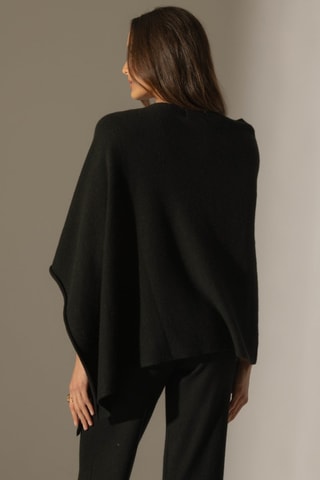 Poncho Georgia 100 % cachemir, 4 hilos - Cuello barco. - Negro