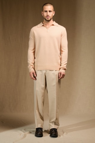 Polo 100 % cachemir - Cuello con tira de botones. - Beige