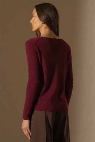 Jersey Shannon 100 % cachemir, 2 hilos - Cuello de pico. - Burdeos