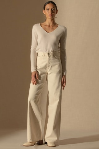 Jersey Shannon 100 % cachemir, 2 hilos - Cuello de pico. - Crudo
