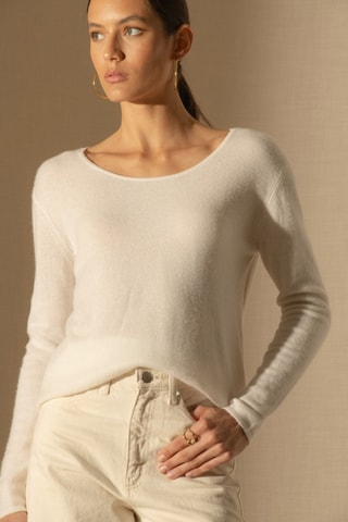 Jersey Lindsay 100 % cachemir - Cuello barco. - Crudo