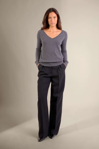 Jersey loose Penelope 100 % cachemir, 4 hilos - Cuello de pico. - Antracita