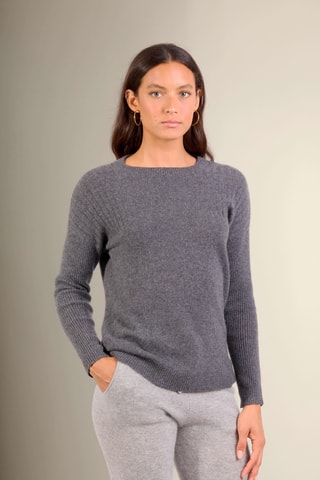 Jersey loose Amvira 100 % cachemir, 2 hilos - Cuello redondo. - Antracita