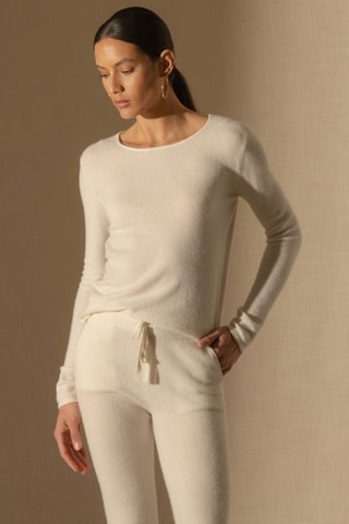 Jersey 100 % cachemir, 2 hilos - Cuello redondo. - Crudo