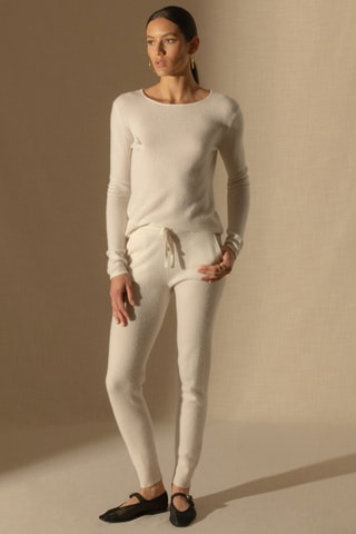 Jersey 100 % cachemir, 2 hilos - Cuello redondo. - Crudo