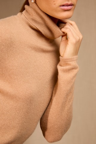 Jersey loose Ashley 100 % cachemir, 4 hilos - Cuello vuelto 241 gr - Marrón claro