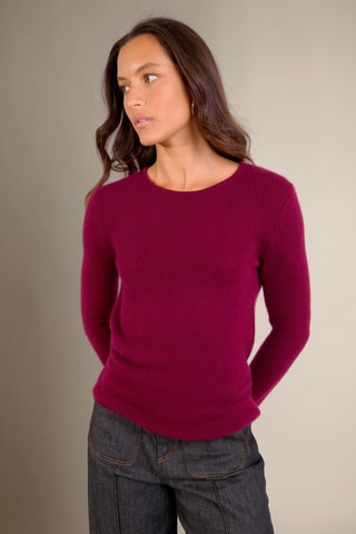 Jersey slim fit Marya 100 % cachemir, 4 hilos - Cuello redondo. - Burdeos