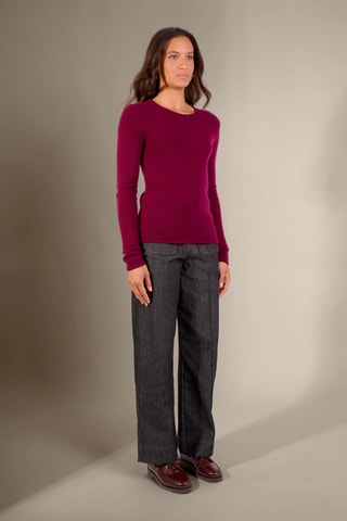 Jersey slim fit Marya 100 % cachemir, 4 hilos - Cuello redondo. - Burdeos