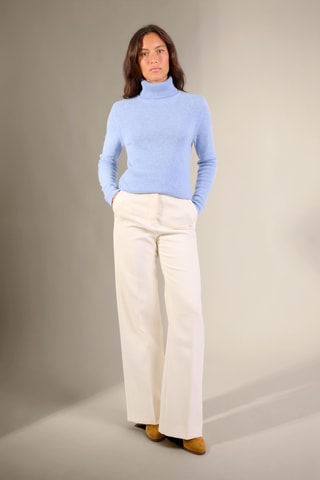 Jersey slim fit Willow 100 % cachemir, 4 hilos - Cuello vuelto 268 gr - Celeste