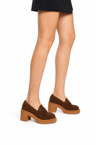 Mocasines de piel bovina de tacón - Marrón