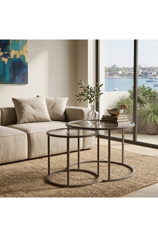 2 tables gigognes en verre - 60 x 60 x 43 cm/42 x 42 x 39 cm