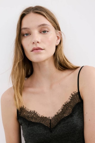 Haut avec décolleté en dentelle - Gris foncé