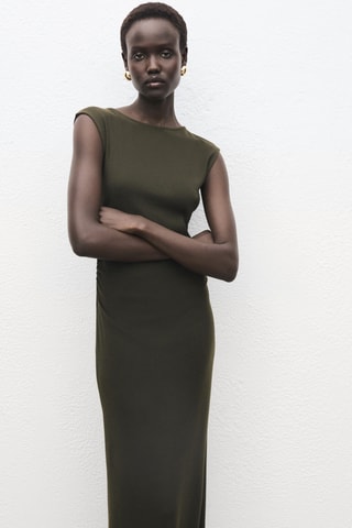 Robe en maille fine avec fronce latérale - Kaki