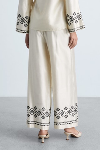 Pantalon wideleg bas brodé - Écru