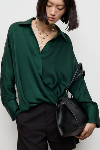 Chemise satinée croisée - Vert
